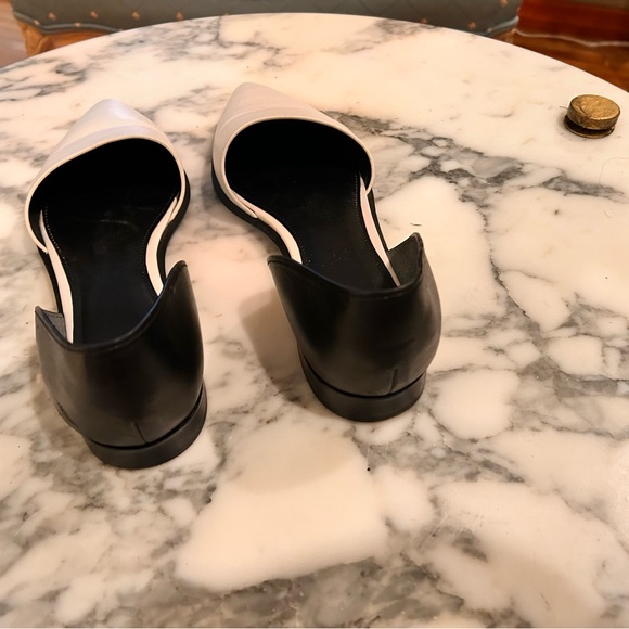 Marc Fisher pointy black and white flats - Picture 2 of 4